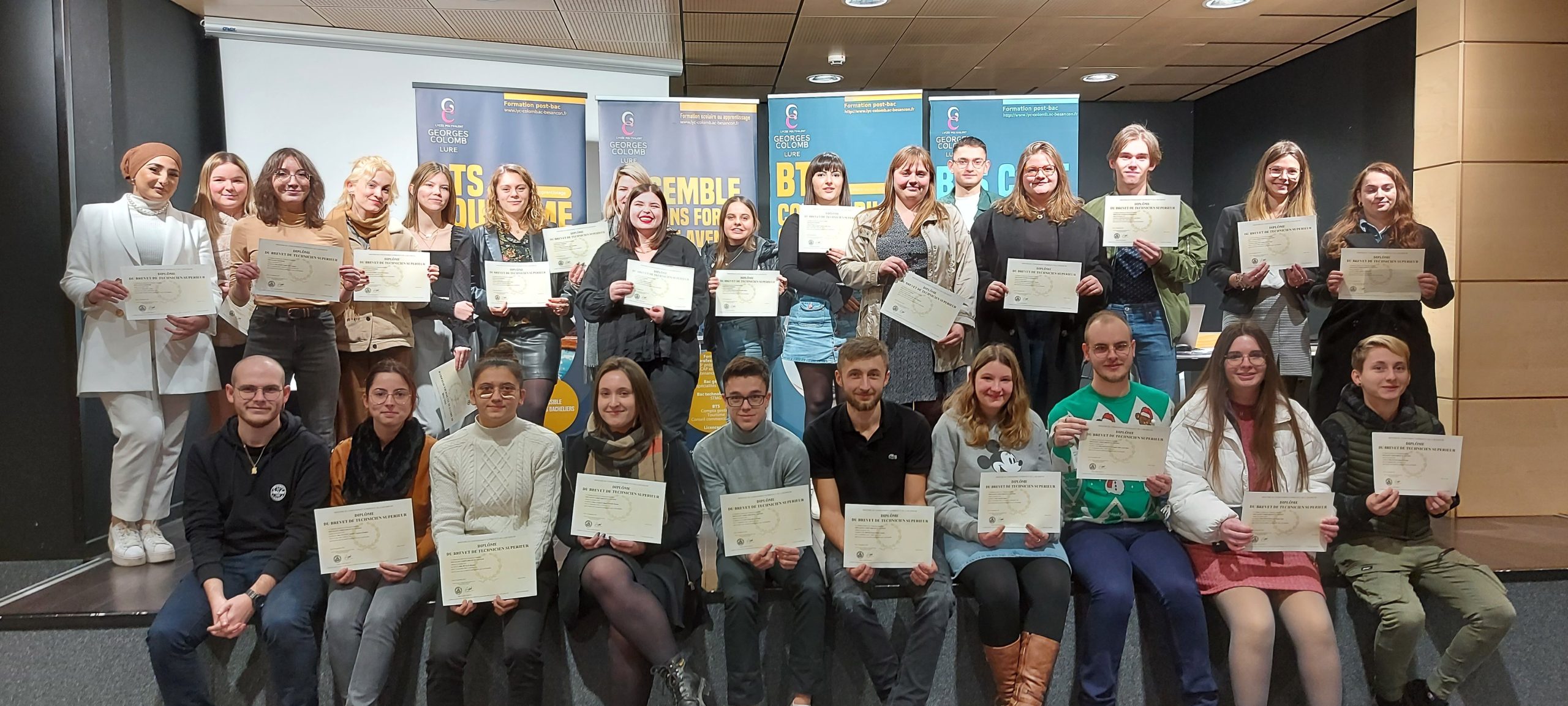 Une soirée pour fêter la réussite et l’excellence au lycée Colomb !
